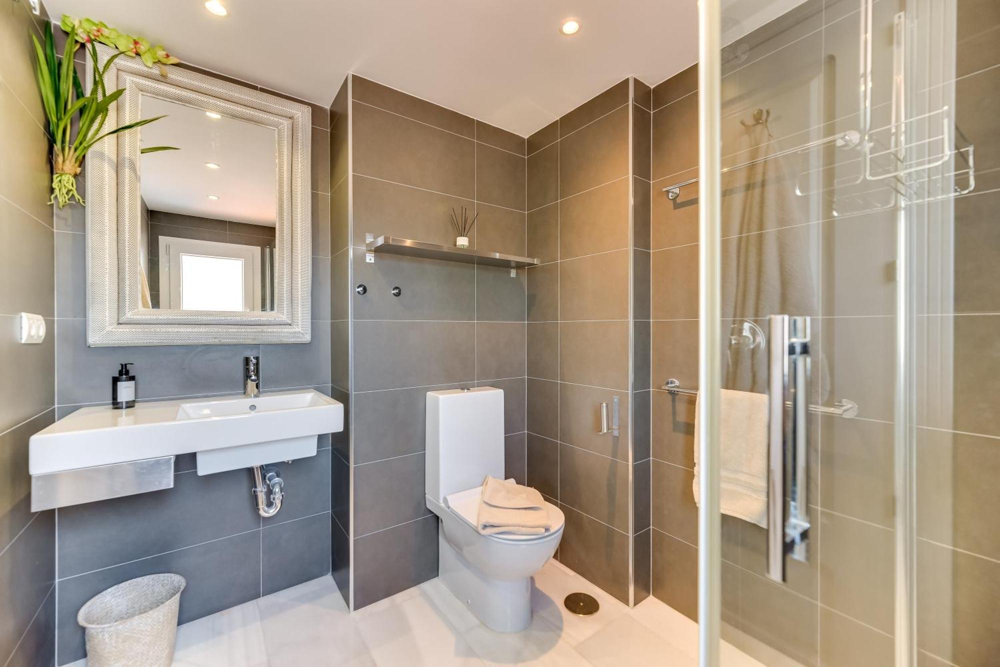 마르베야 Elegant 2 Bdrm Penthouse With Bbq And Pools 아파트 외부 사진