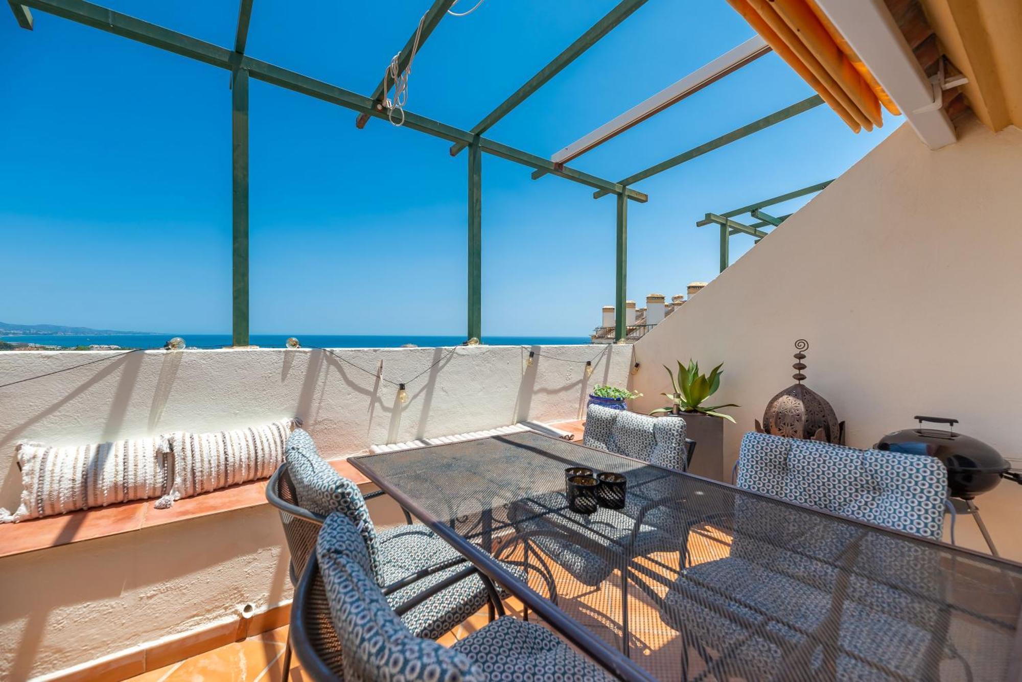 마르베야 Elegant 2 Bdrm Penthouse With Bbq And Pools 아파트 외부 사진