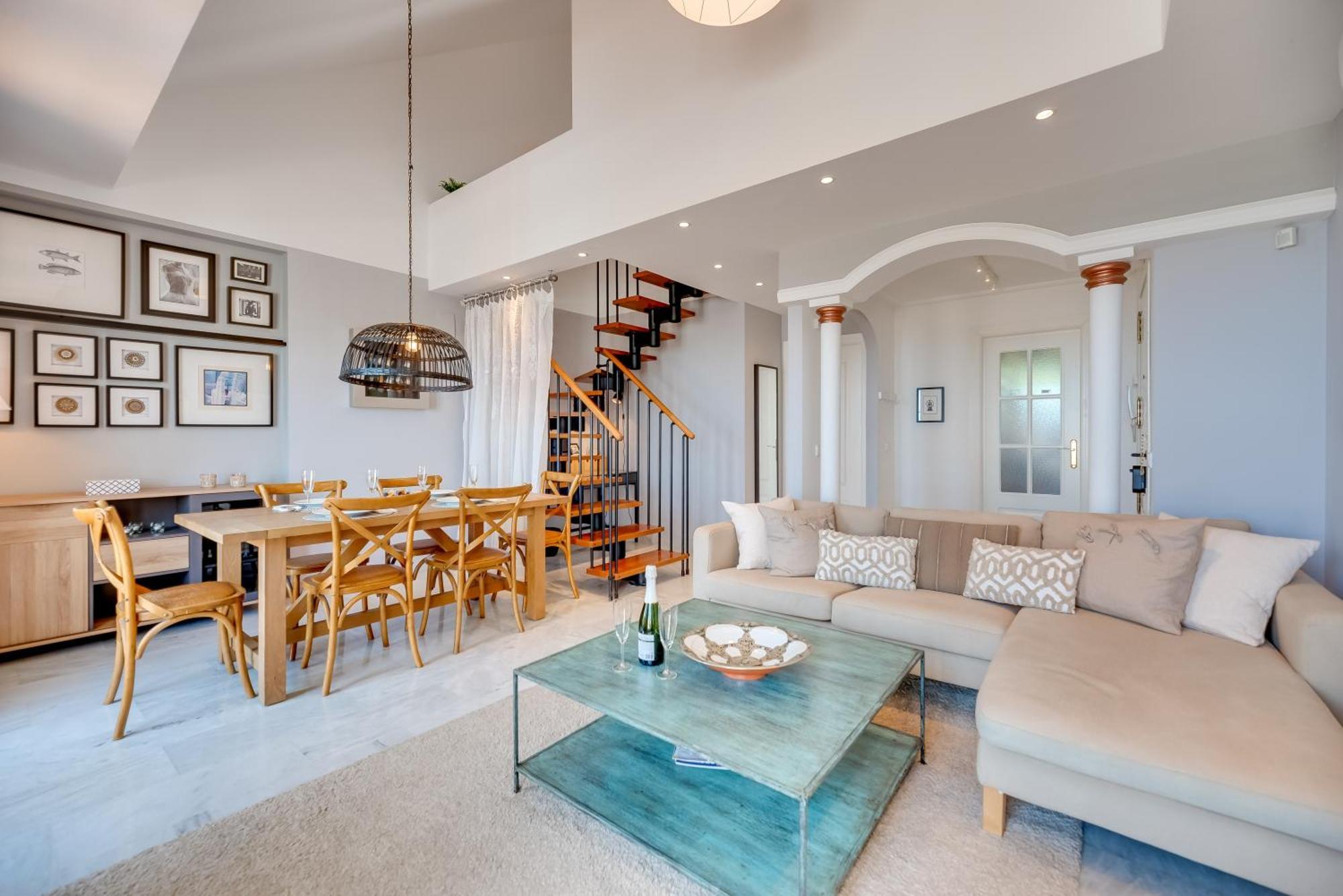 마르베야 Elegant 2 Bdrm Penthouse With Bbq And Pools 아파트 외부 사진