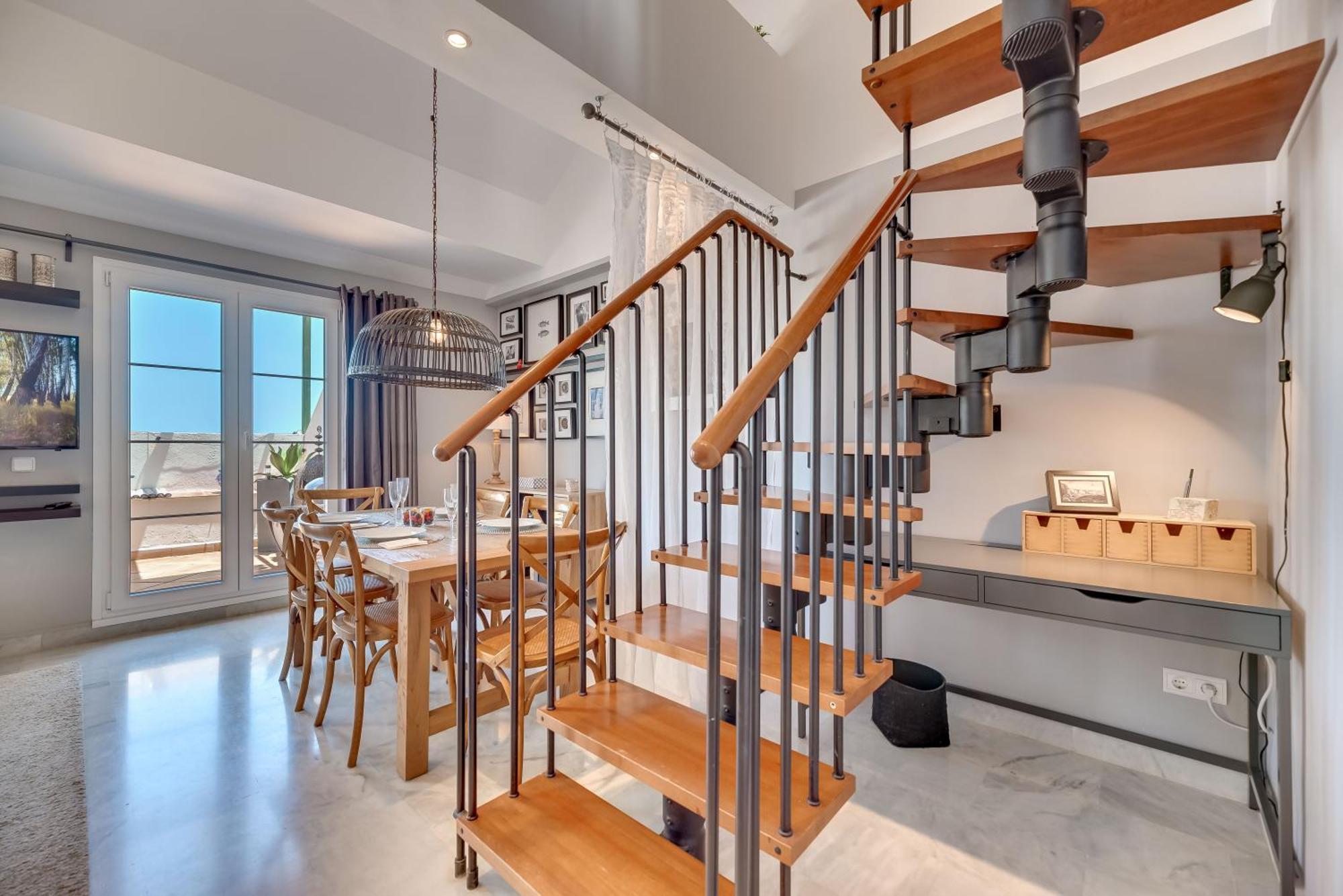 마르베야 Elegant 2 Bdrm Penthouse With Bbq And Pools 아파트 외부 사진