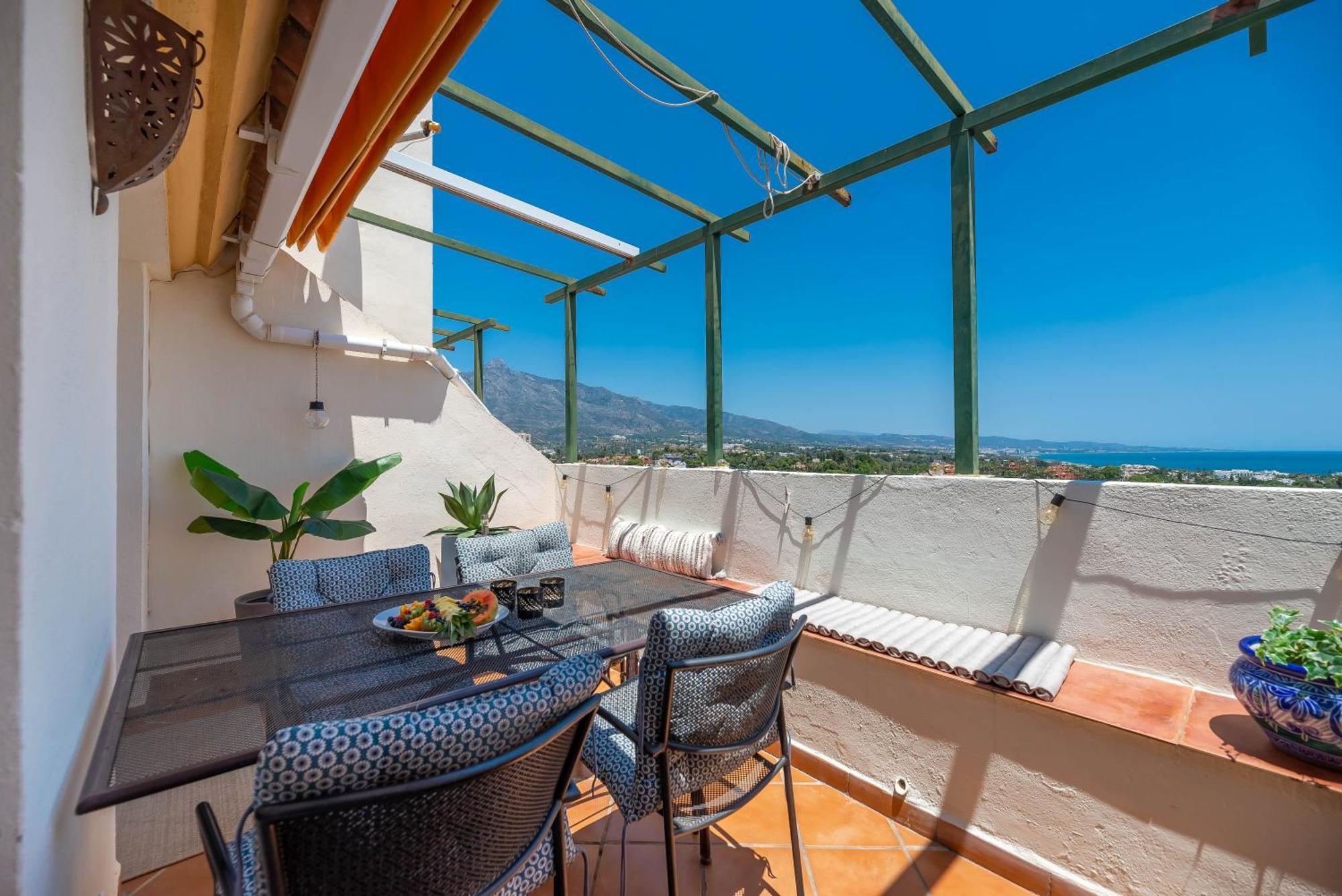 마르베야 Elegant 2 Bdrm Penthouse With Bbq And Pools 아파트 외부 사진