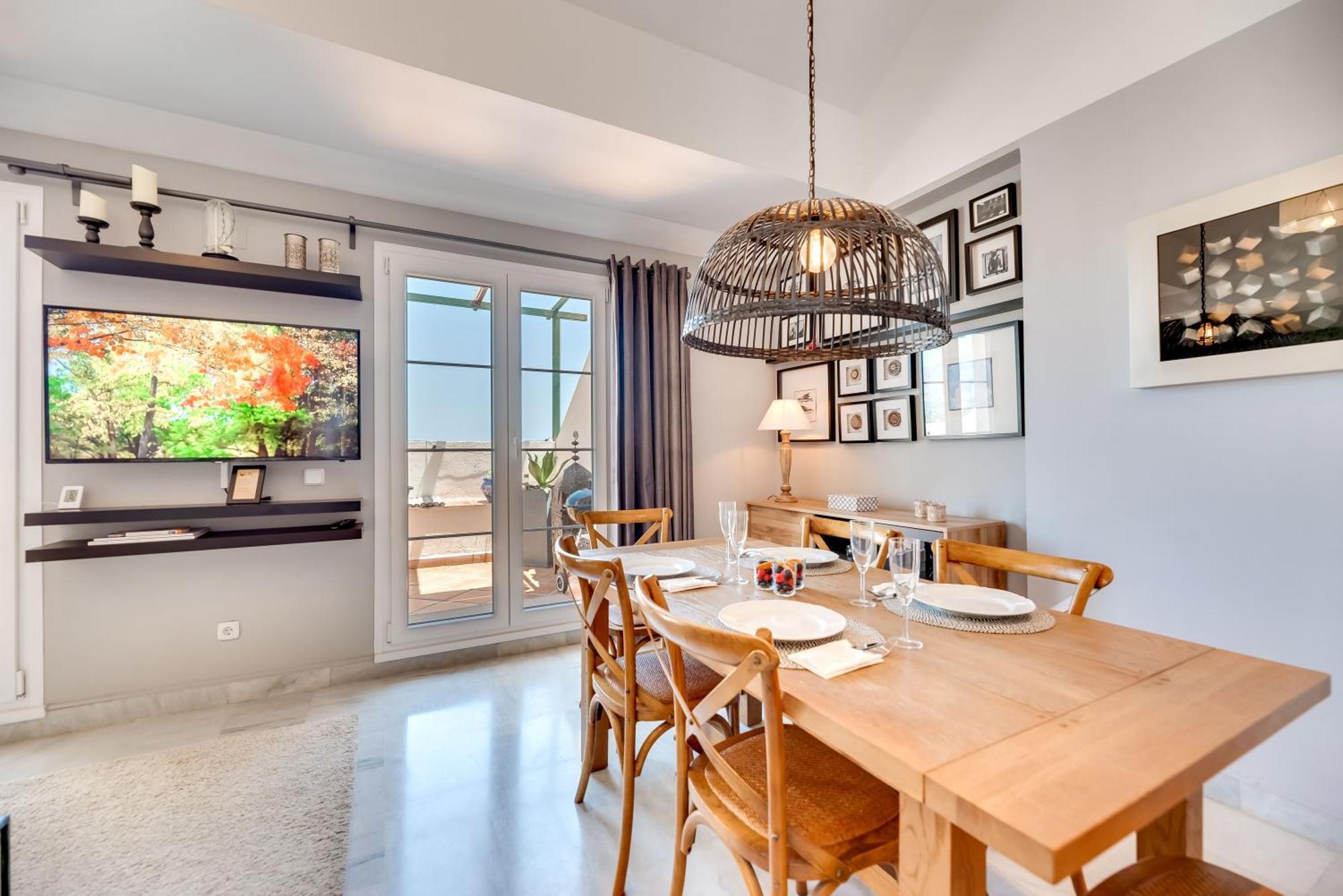 마르베야 Elegant 2 Bdrm Penthouse With Bbq And Pools 아파트 외부 사진